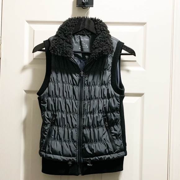 Calvin Klein Puffer Vest - Picture 2 of 7